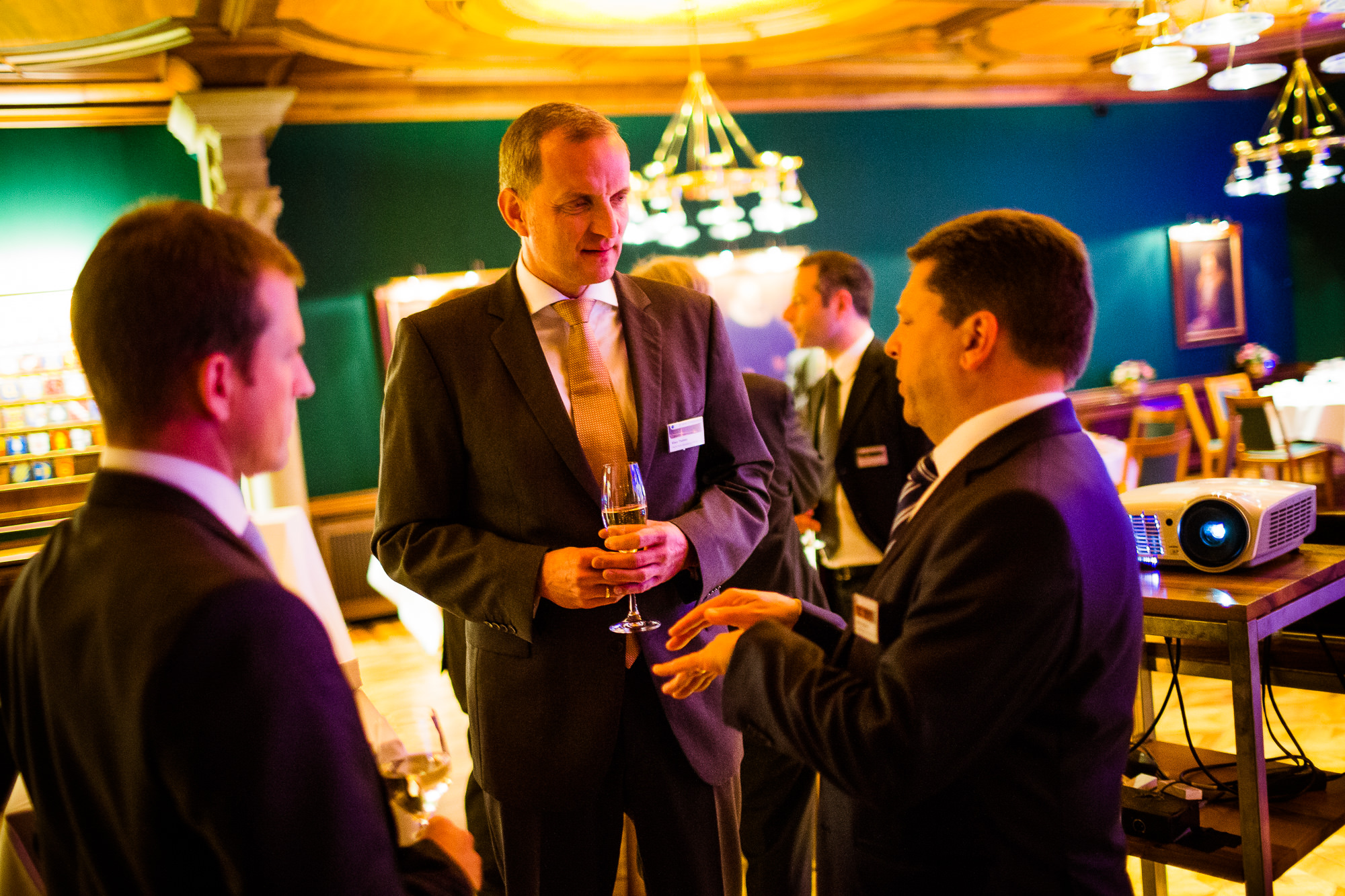 Export x3 1DX 8630 Businessauftrag Complementa 2014